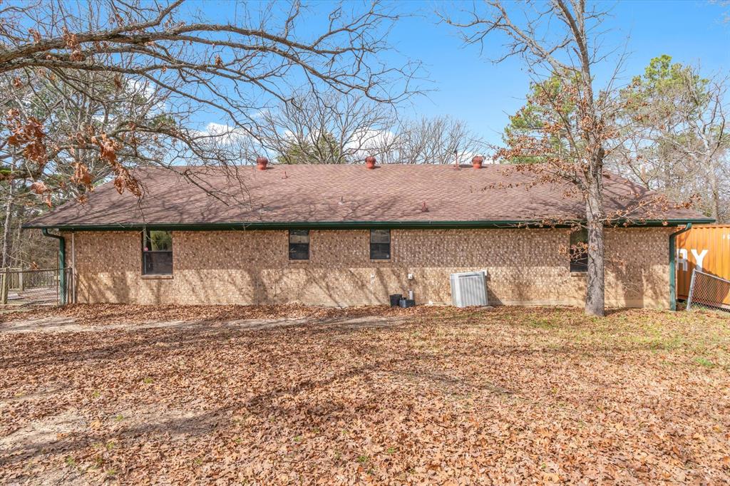 8844 Highway 19 Athens, TX 75752 - Photo 28 of 37