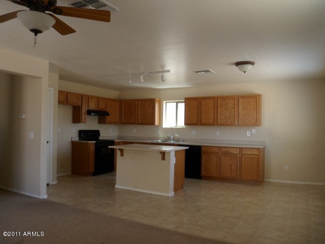 17453 West Boca Raton Road Surprise, AZ 85388 - Photo 3 of 24 Kitchen
