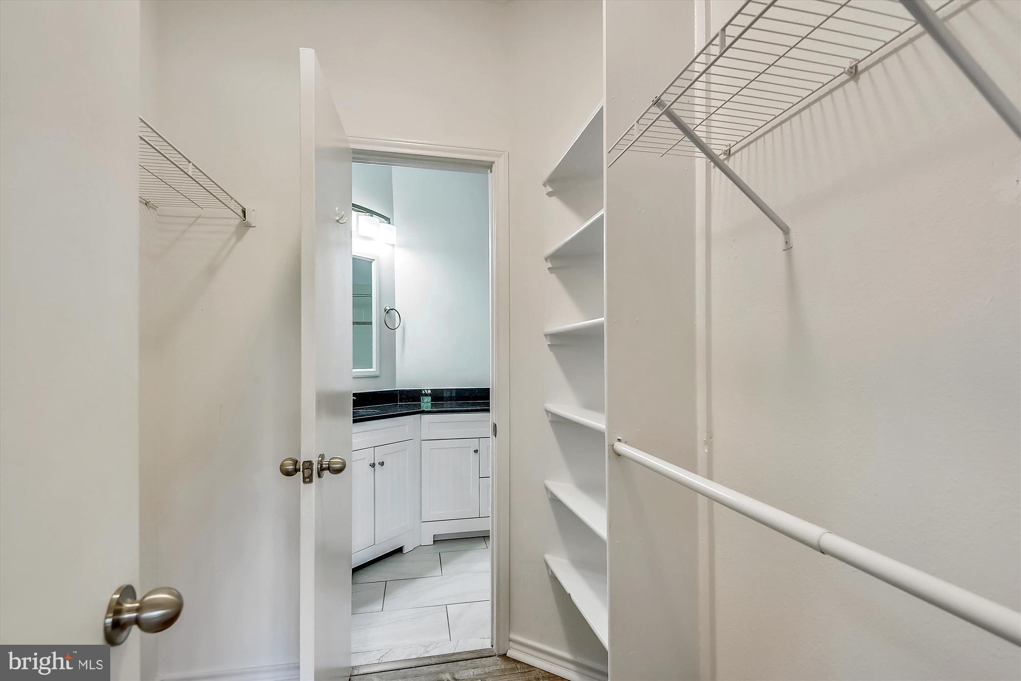 12162 Penderview Lane, Unit 1623 Fairfax, VA 22033 - Photo 18 of 28 Walk Through Closet