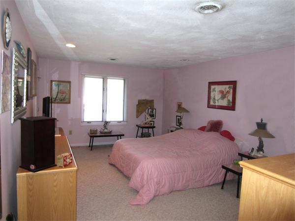 21 Borderland Road Sharon, MA 02067 - Photo 9 of 13 Gallery Image 9