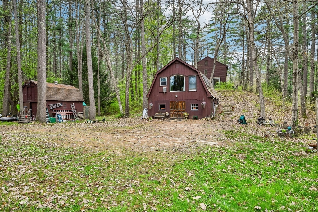 157 Robinson Road Oakham, MA 01068 - Photo 21 of 28