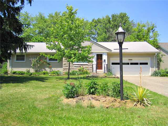 2532 Wickliffe Road Columbus, OH 43221 - Photo 2 of 3