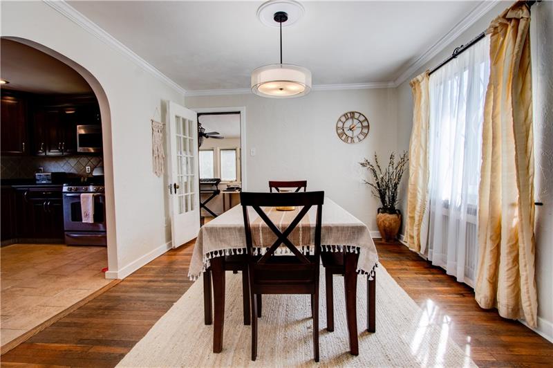 1060 Old Gate Road Pittsburgh, PA 15235 - Photo 3 of 18 Gallery Image 3