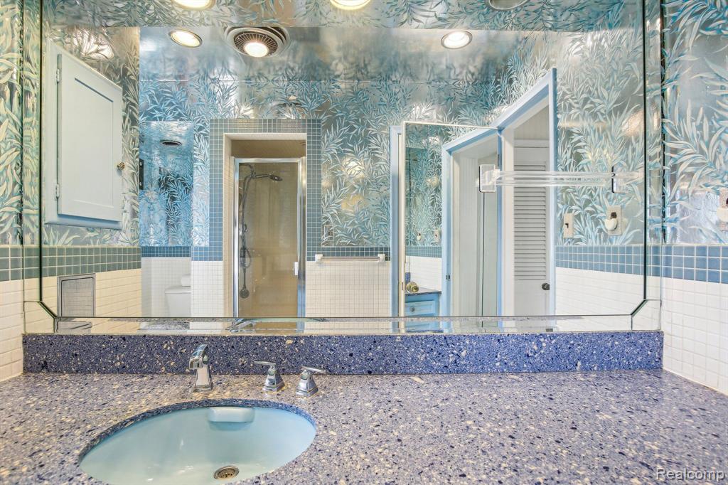17417 Westover Road Southfield, MI 48075 - Photo 23 of 45 Gallery Image 23