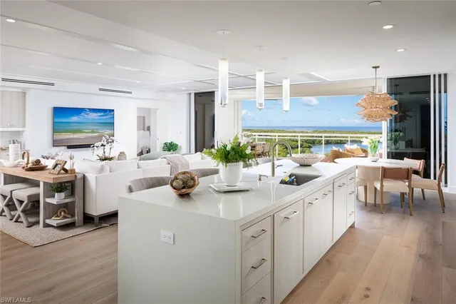 $42,500 | 13945 Old Coast Road, Unit 1002, Naples, FL 34110