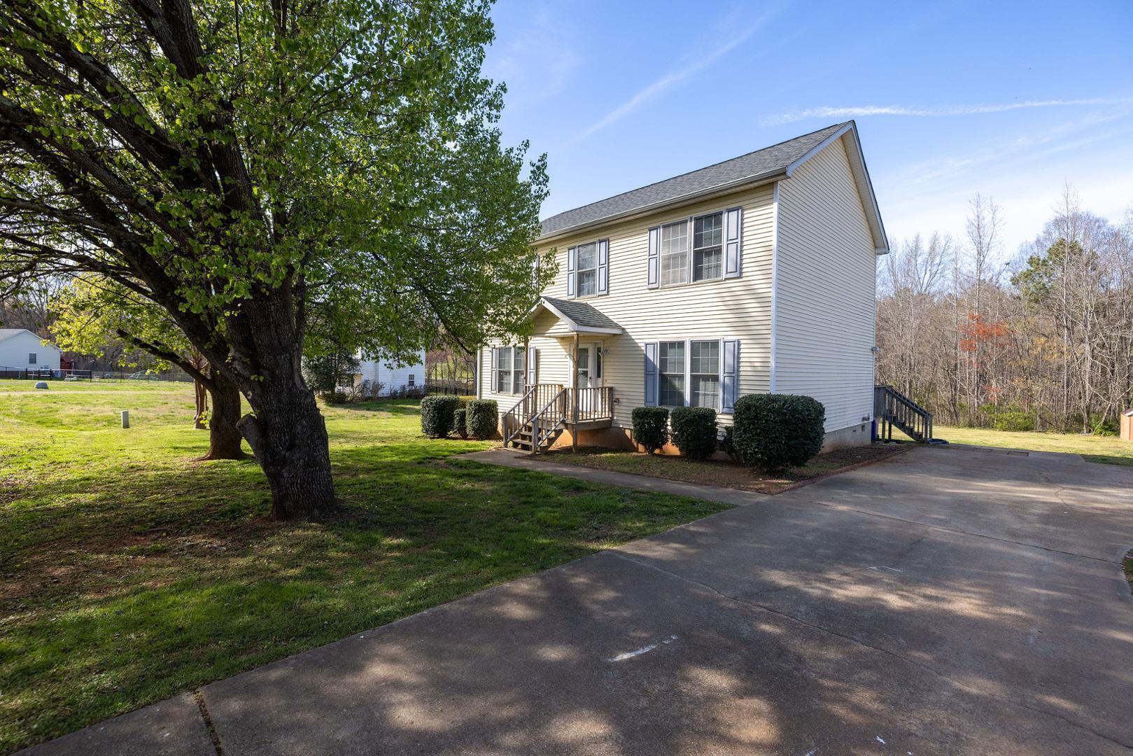 5631 Preston Loop Mebane, NC 27302 - Photo 2 of 32 Photo #2