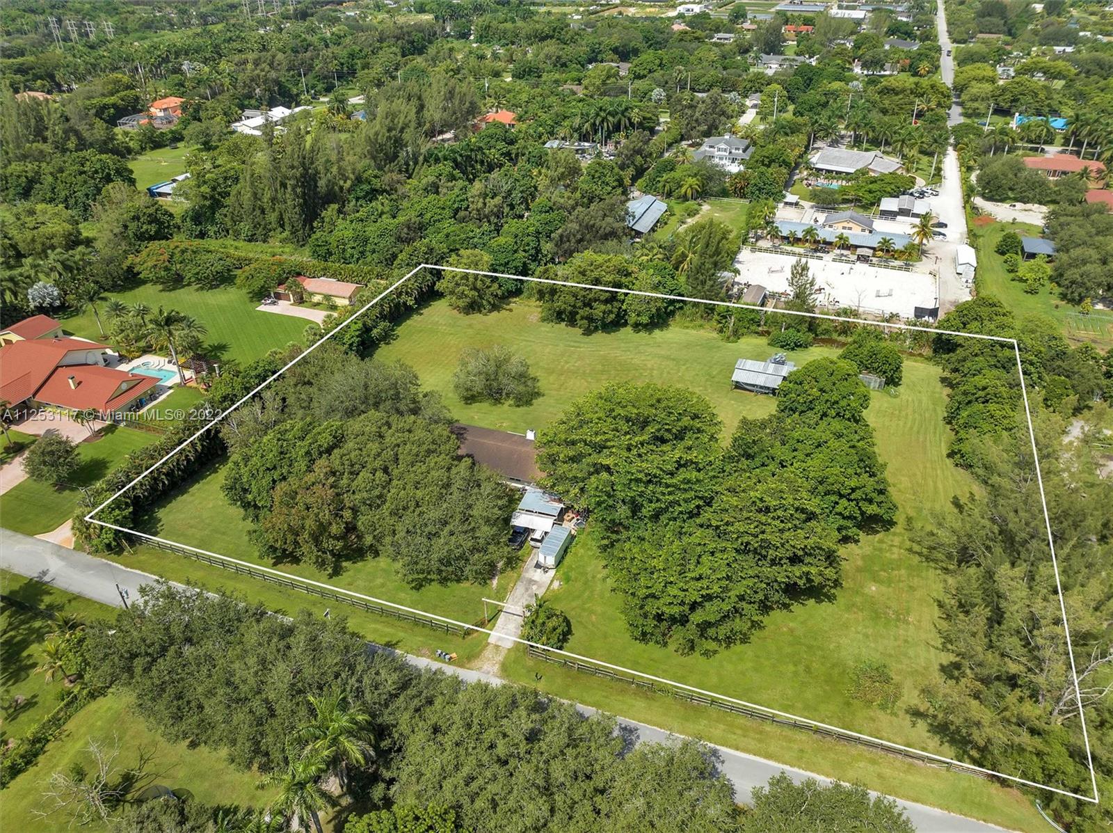 6201 Southwest 183rd Way Southwest Ranches, FL 33331 - Photo 2 of 24