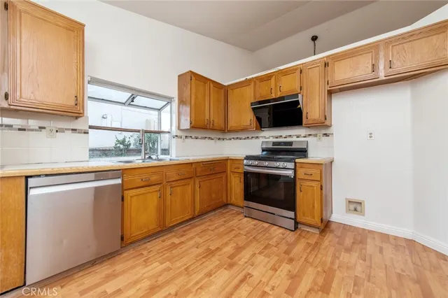 $599,000 | 23203 Canyon Estates Drive, Corona, CA 92883