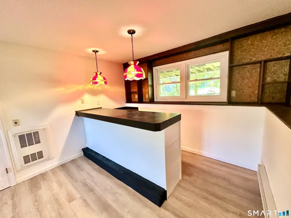 $479,900 | 25 Pleasant View Drive, Middletown, CT 06457