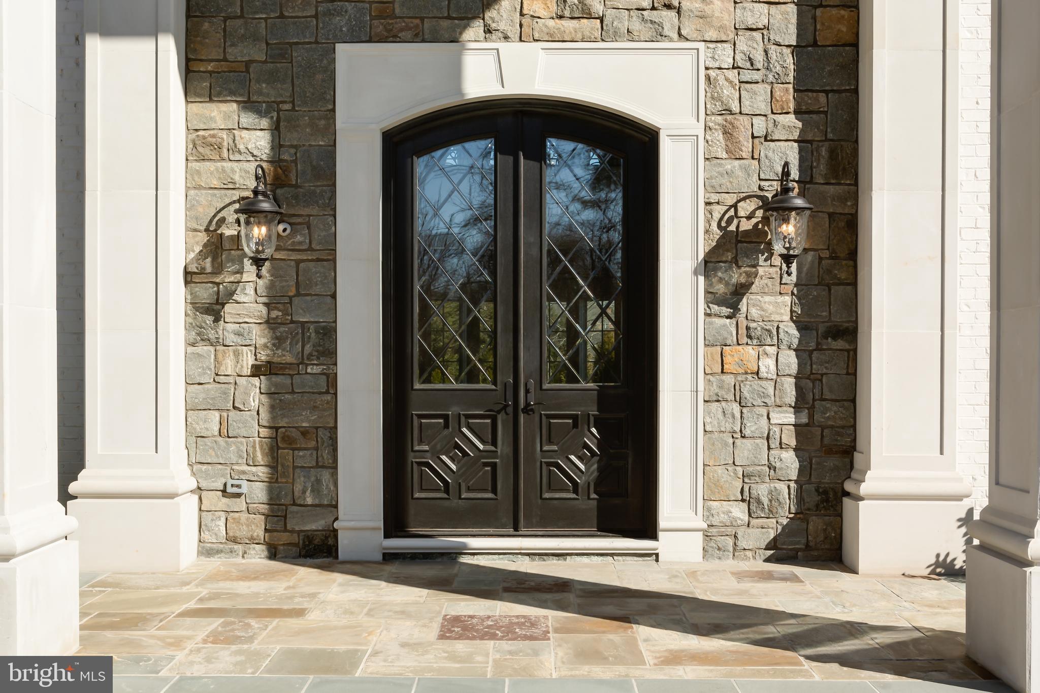 1181 Ballantrae Lane McLean, VA 22101 - Photo 12 of 85