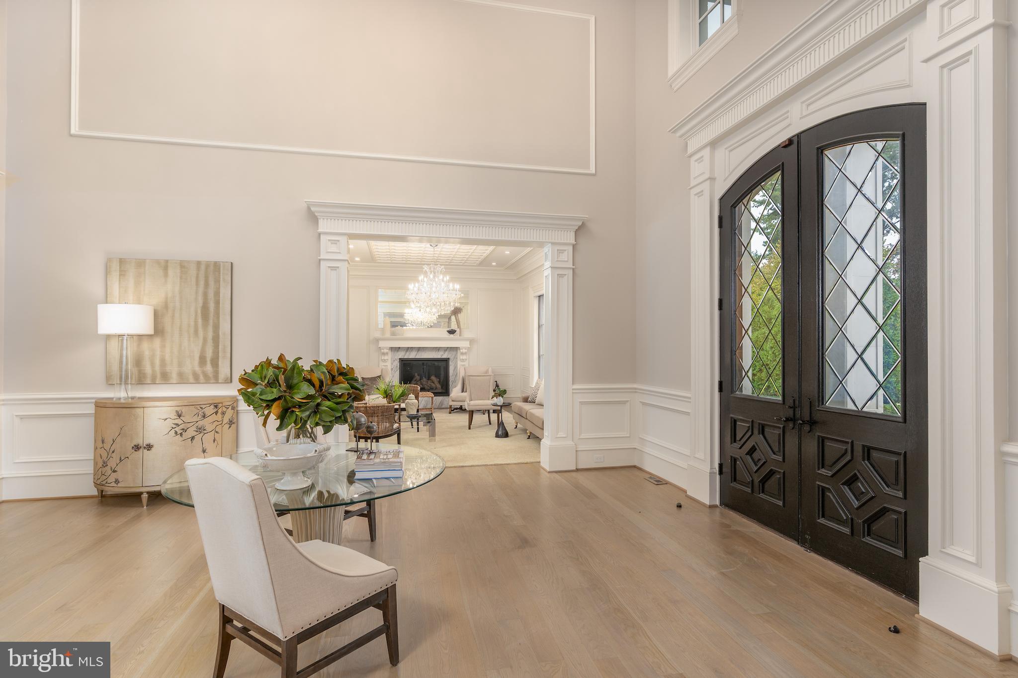 1181 Ballantrae Lane McLean, VA 22101 - Photo 14 of 85 a living room with furniture and a large window