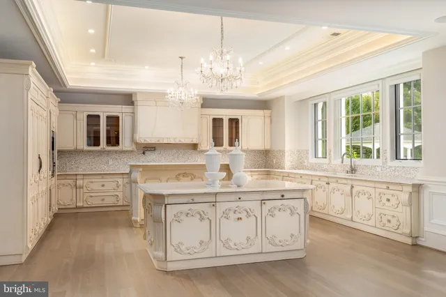 $10,500,000 | 1181 Ballantrae Lane, McLean, VA 22101