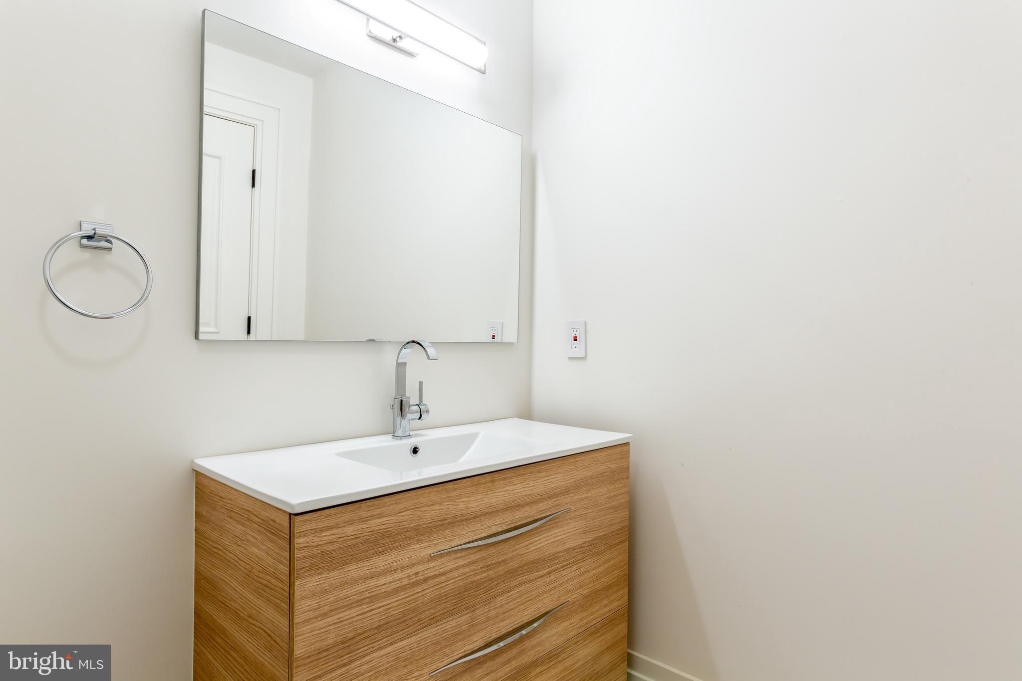 1181 Ballantrae Lane McLean, VA 22101 - Photo 55 of 85