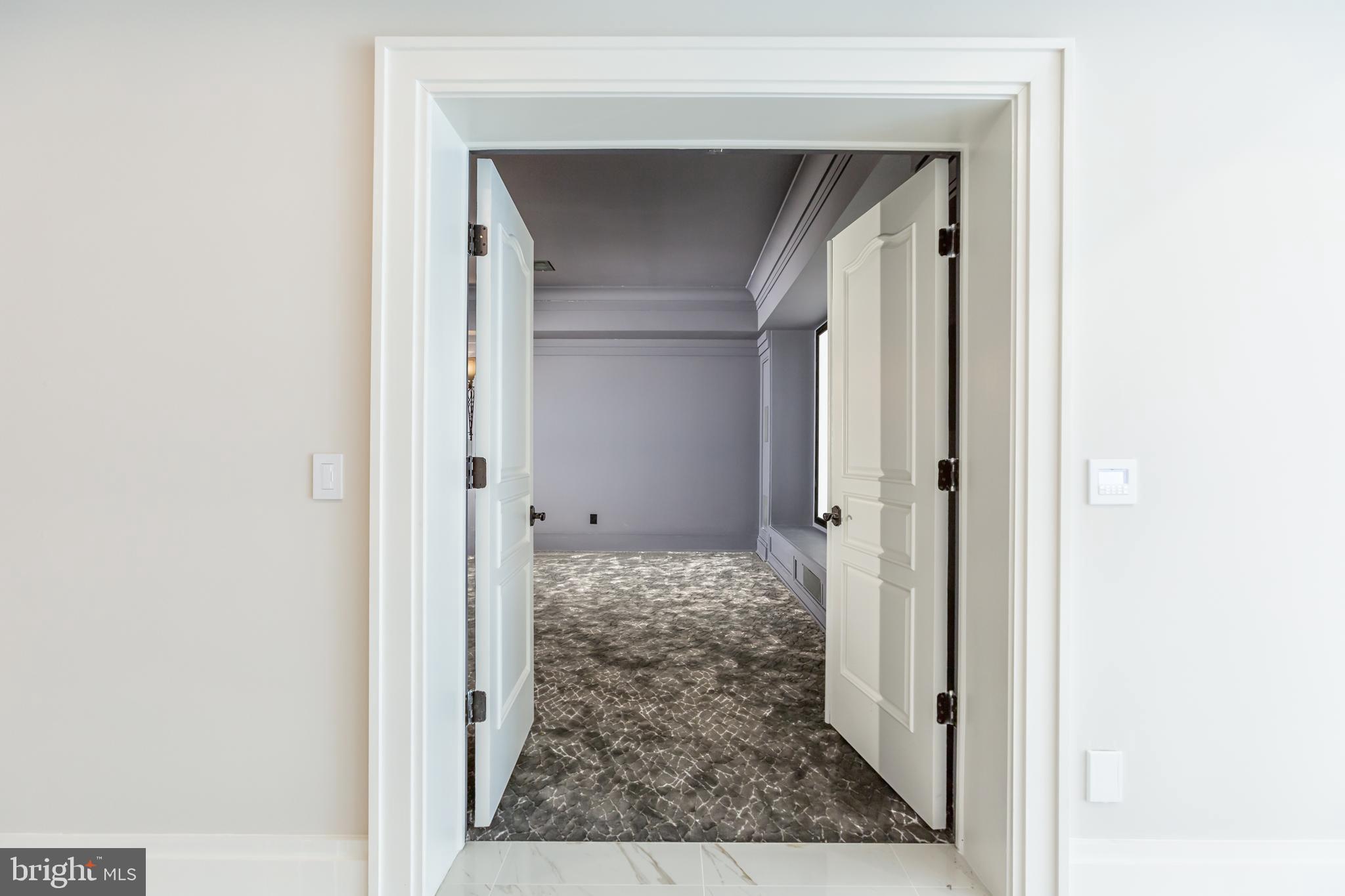 1181 Ballantrae Lane McLean, VA 22101 - Photo 56 of 85