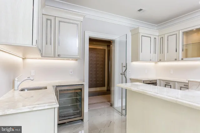 $10,500,000 | 1181 Ballantrae Lane, McLean, VA 22101