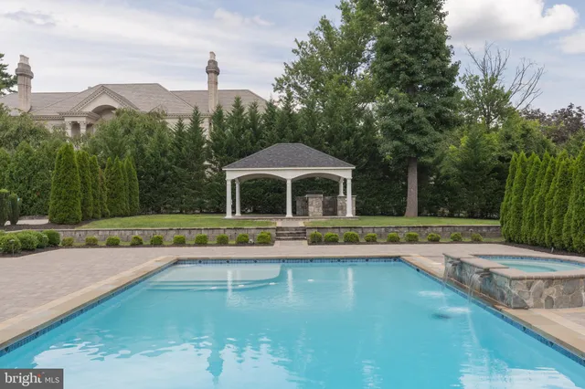 $10,500,000 | 1181 Ballantrae Lane, McLean, VA 22101