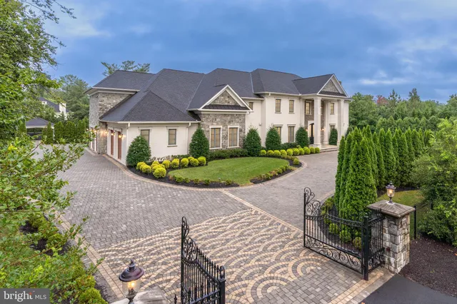 $10,500,000 | 1181 Ballantrae Lane, McLean, VA 22101