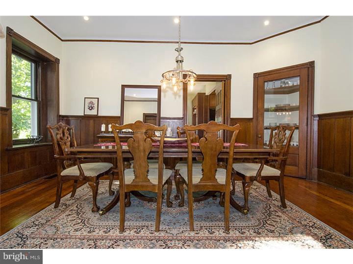 439 Midland Avenue Wayne, PA 19087 - Photo 11 of 24