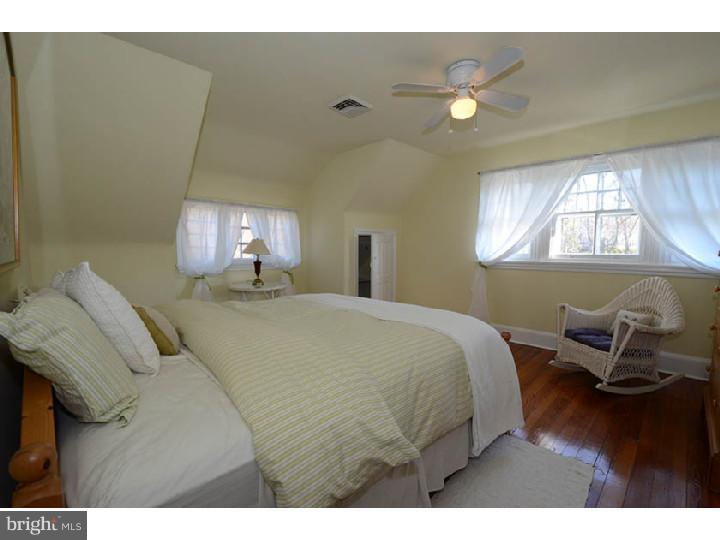 439 Midland Avenue Wayne, PA 19087 - Photo 14 of 24