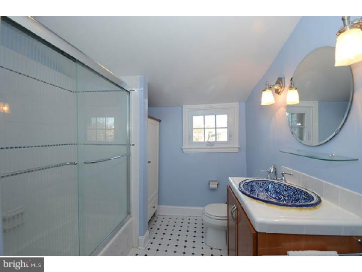 439 Midland Avenue Wayne, PA 19087 - Photo 16 of 24