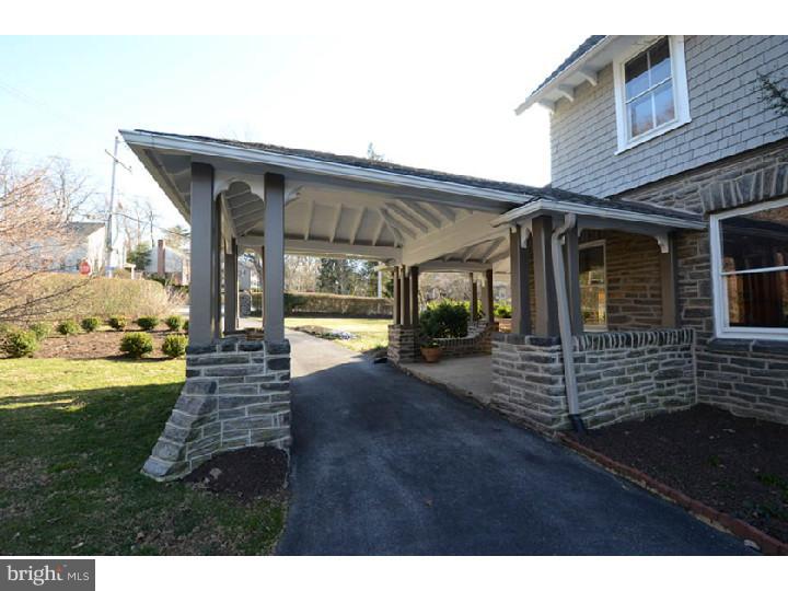 439 Midland Avenue Wayne, PA 19087 - Photo 3 of 24