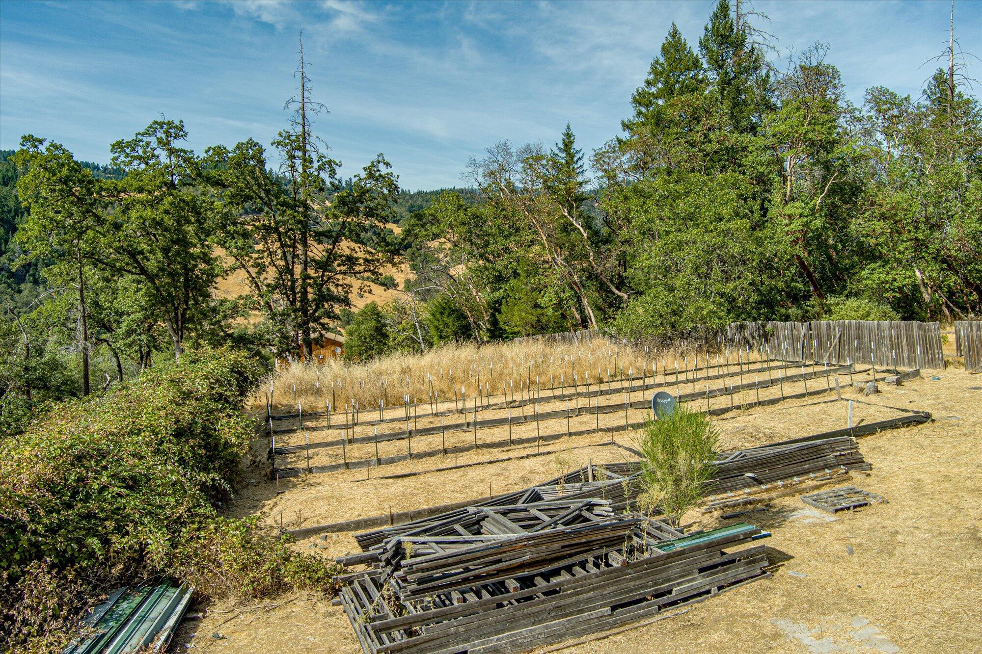 1991 Steelhead Road Alderpoint, CA 95511 - Photo 56 of 66 Building material available