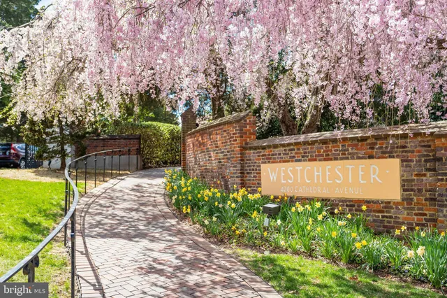 $195,000 | 4000 Cathedral Avenue Northwest, Unit 518B, Washington, DC 20016