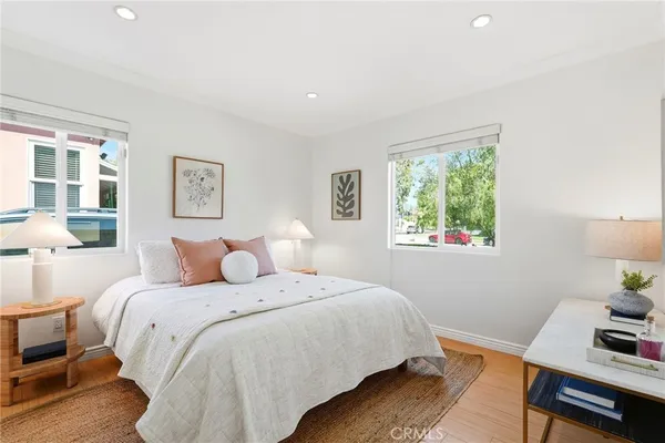 $1,749,000 | 435 Eton Drive, Burbank, CA 91504