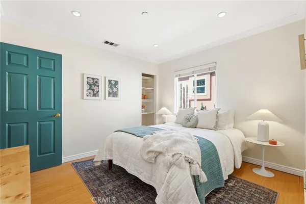 $1,749,000 | 435 Eton Drive, Burbank, CA 91504