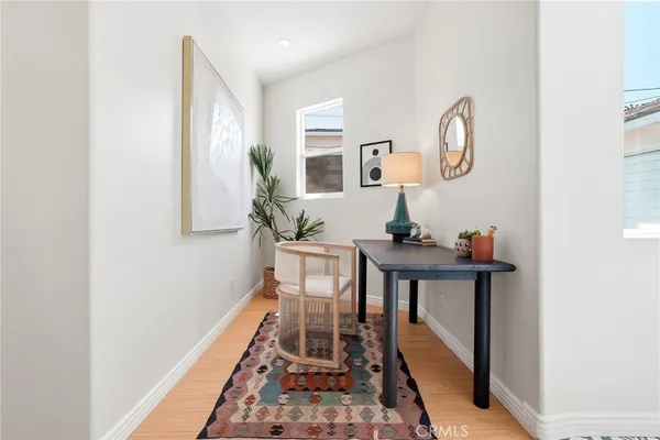 $1,749,000 | 435 Eton Drive, Burbank, CA 91504