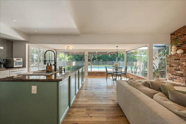 $2,100,000 | 6641 Murray Park Drive, San Diego, CA 92120