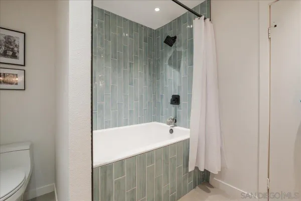 $2,100,000 | 6641 Murray Park Drive, San Diego, CA 92120