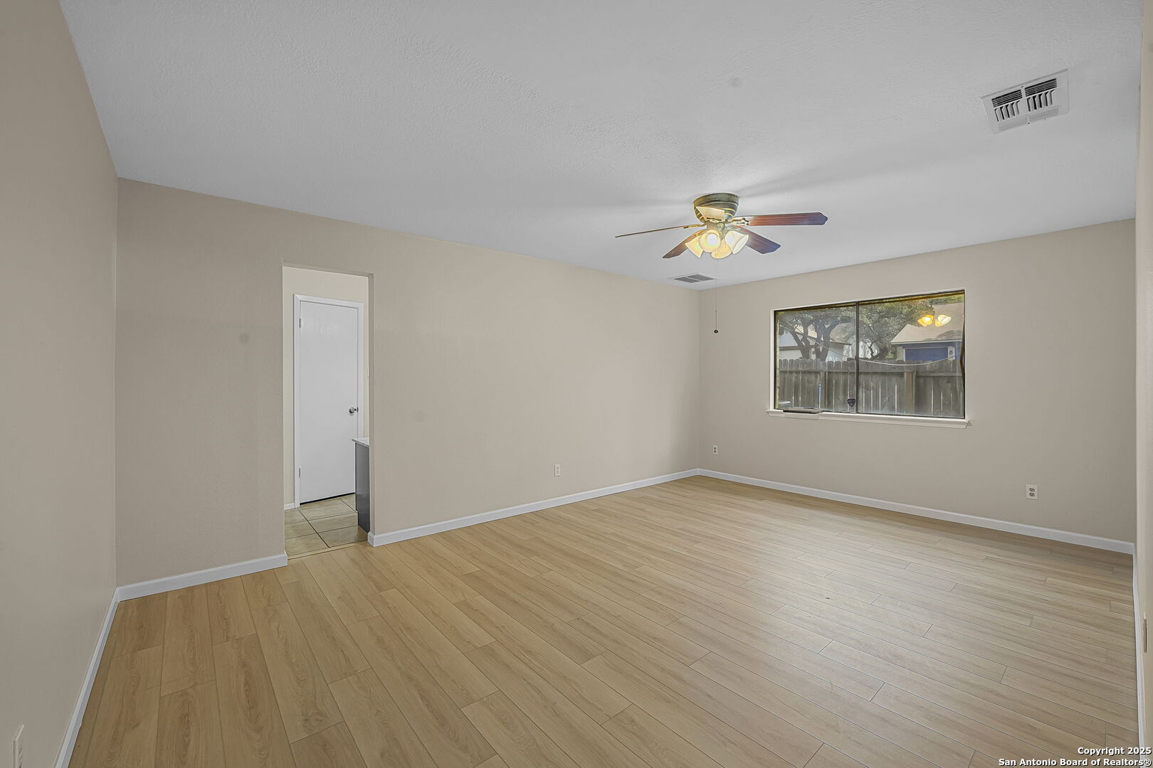 9203 Ridge Grove Street San Antonio, TX 78250 - Photo 15 of 31