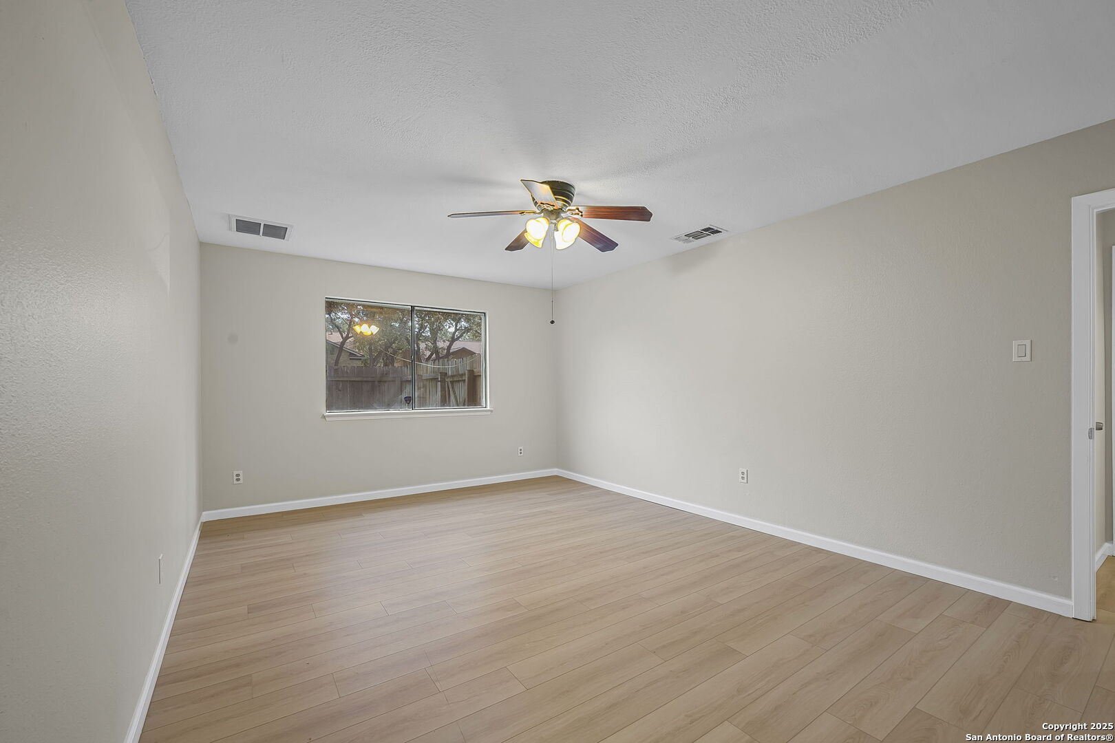 9203 Ridge Grove Street San Antonio, TX 78250 - Photo 17 of 31