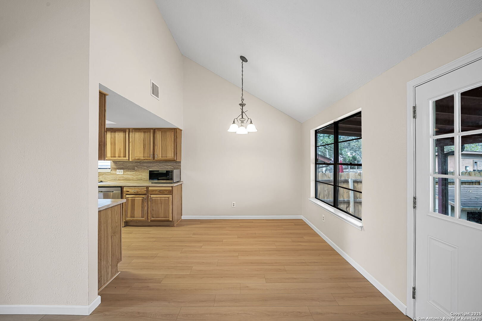 9203 Ridge Grove Street San Antonio, TX 78250 - Photo 10 of 31