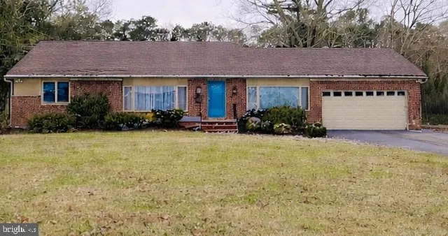 $449,900 | 136 Paradise Drive, Voorhees, NJ 08043