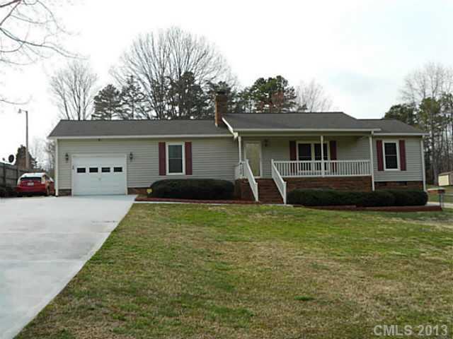 4105 Springview Drive Dallas, NC 28034 - Photo 1 of 14