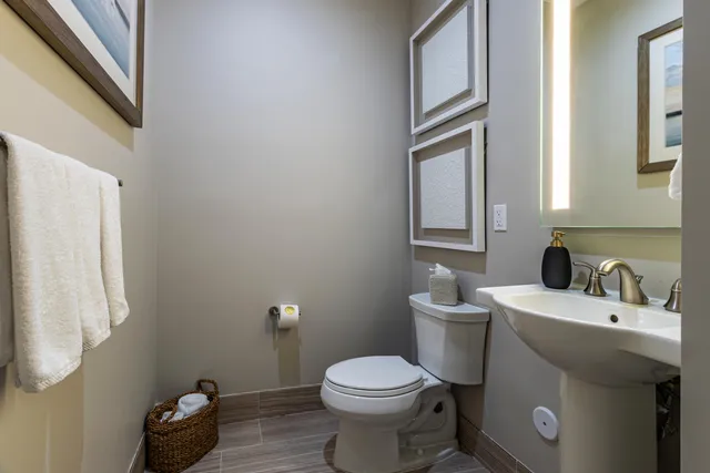 $3,050,000 | 25 East Playa Largo Blvd Key, Key Largo, FL 33037