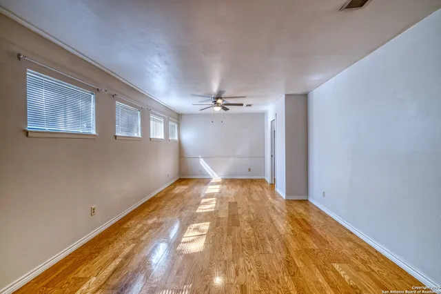 $285,000 | 622 Dorothy Jo Circle, Uvalde, TX 78801