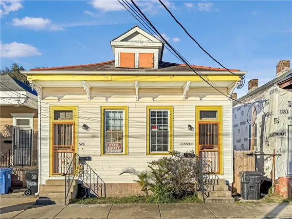 $1,000 | 5721 Royal Street, New Orleans, LA 70117