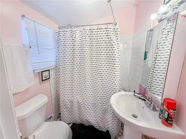 $1,350 | 5721 Royal Street, New Orleans, LA 70117