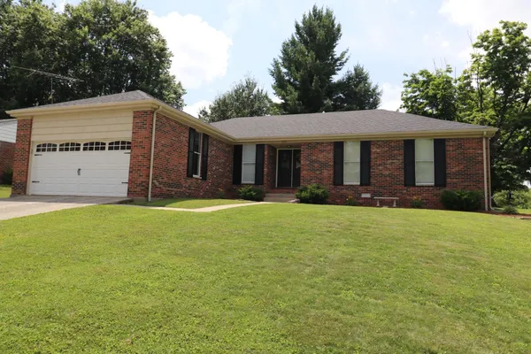$325,000 | 540 Cedar Lane, Batesville, IN 47006