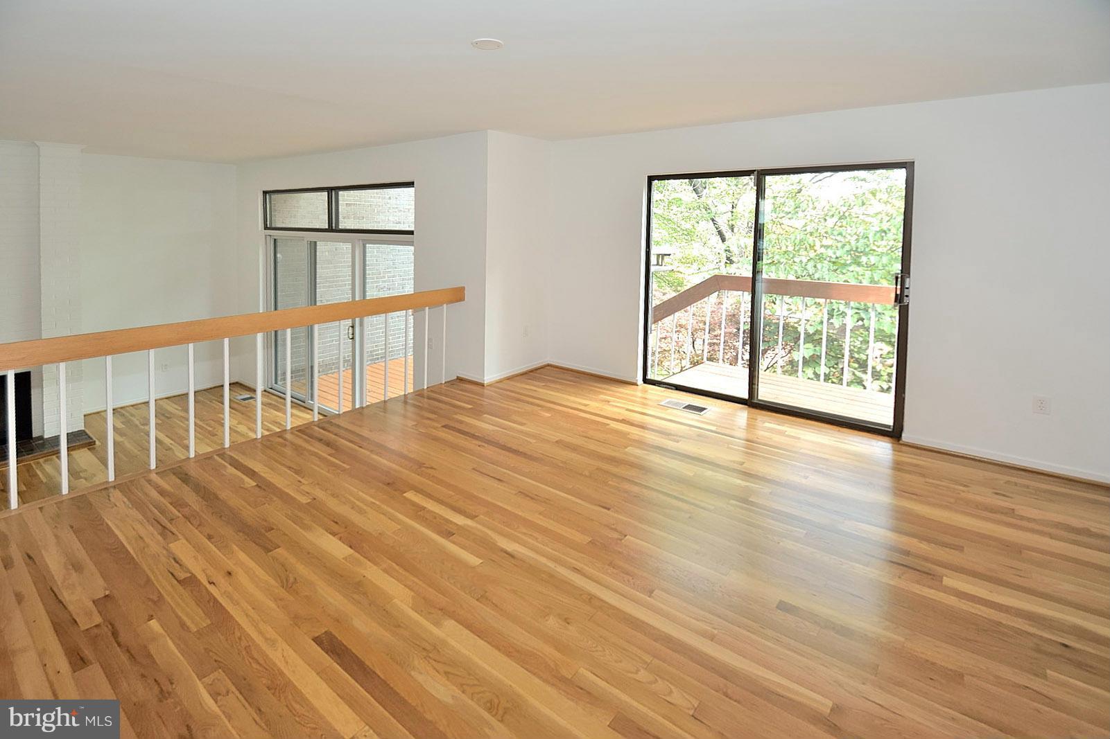 11352 Orchard Lane Reston, VA 20190 - Photo 8 of 29 Dining Room
