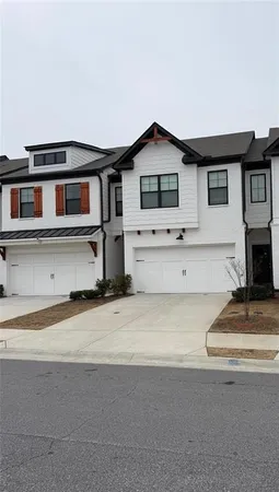 a view of house and outdoor space