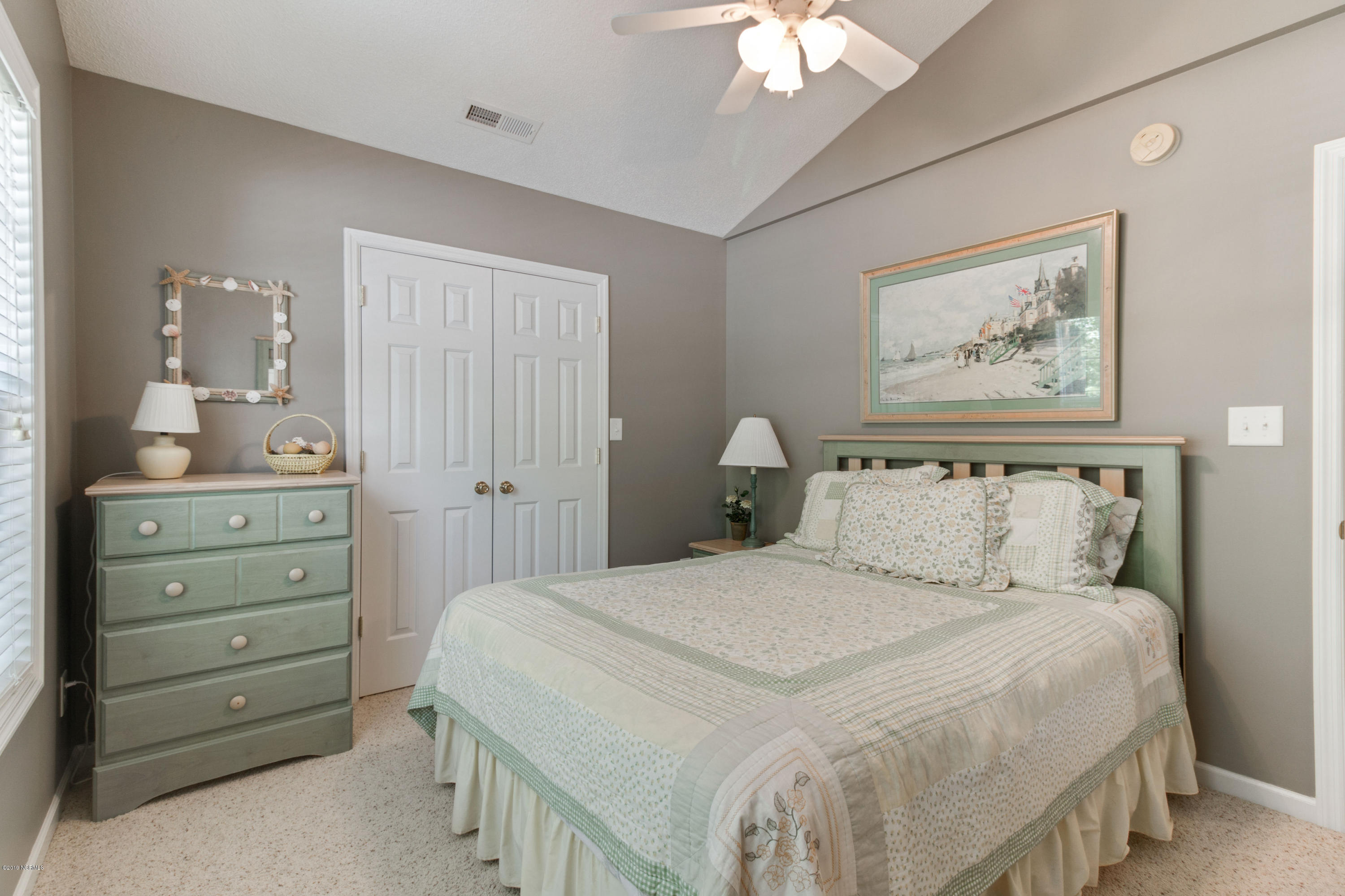 994 Mill Run Road Sneads Ferry, NC 28460 - Photo 4 of 38 Front Bedroom Corner
