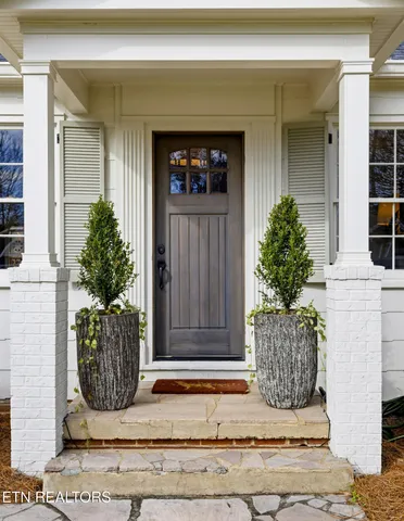 $789,000 | 6613 Cherry Drive, Knoxville, TN 37919