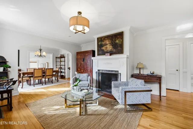 $789,000 | 6613 Cherry Drive, Knoxville, TN 37919