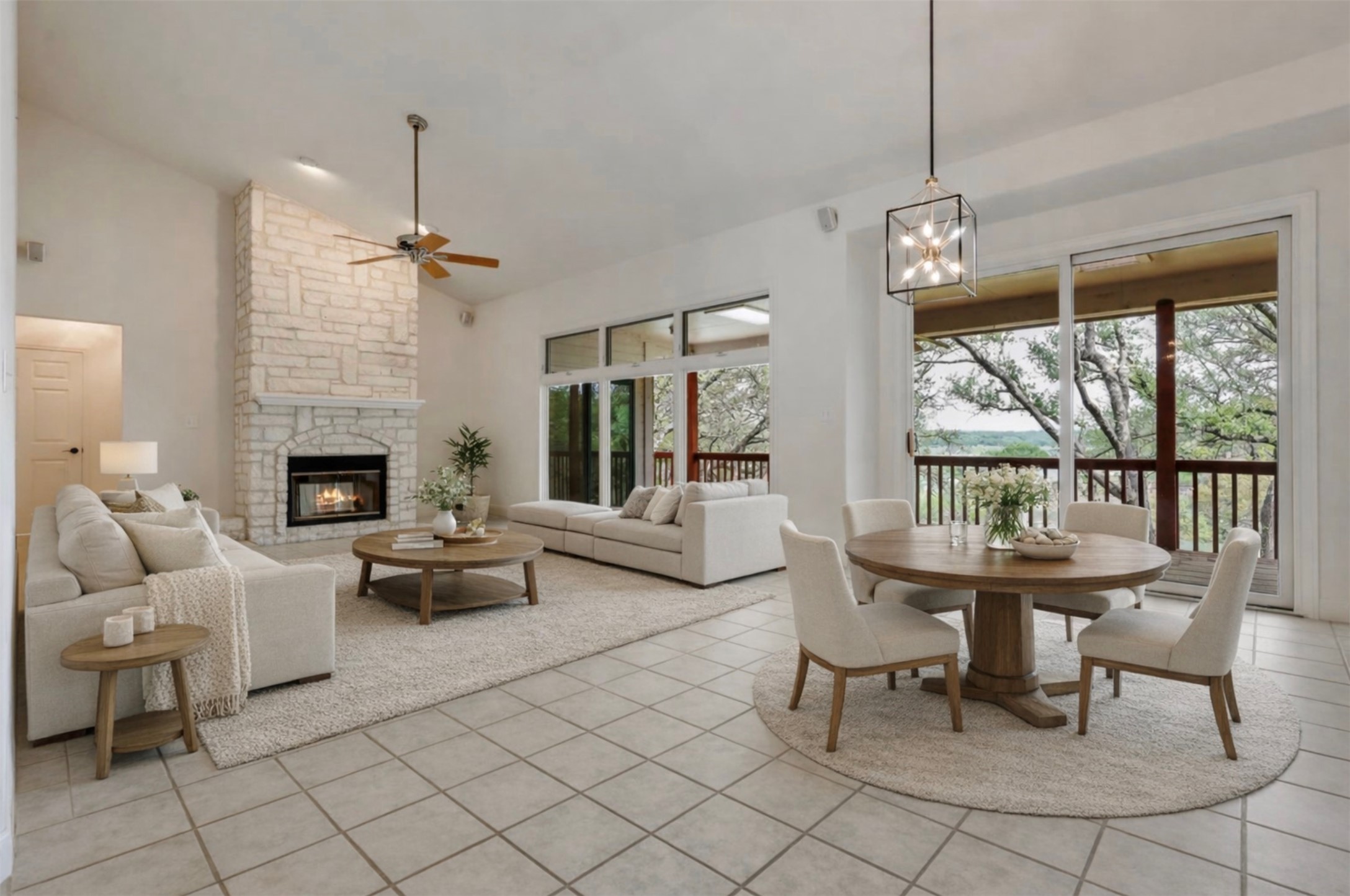 21604 Arrowhead Point Lago Vista, TX 78645 - Photo 12 of 40 Virtually staged