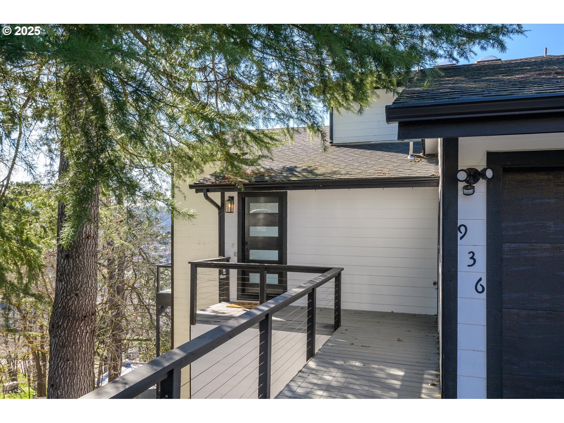 936 Summit Boulevard Springfield, OR 97477 - Photo 3 of 40 Gallery Image 3