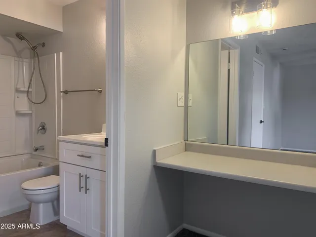 $239,900 | 2155 West Farmdale Avenue, Unit 8, Mesa, AZ 85202